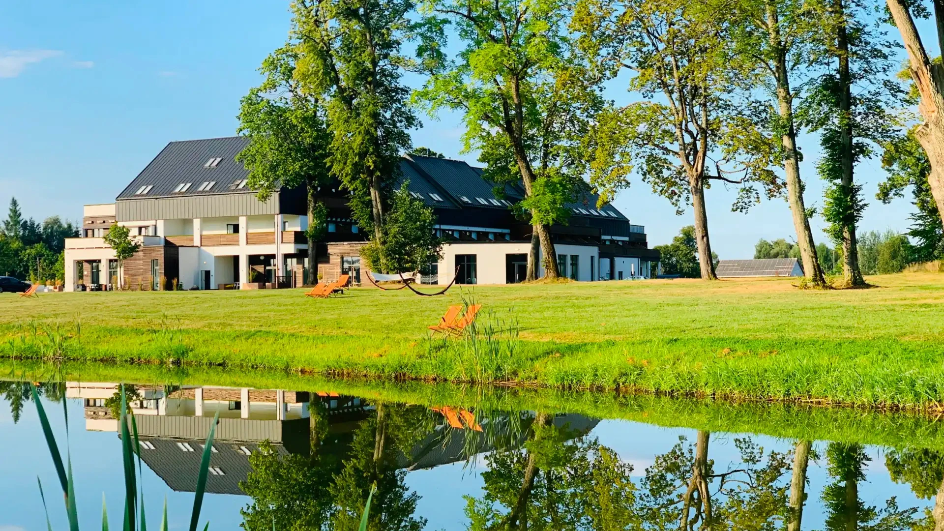 Natural Hotel